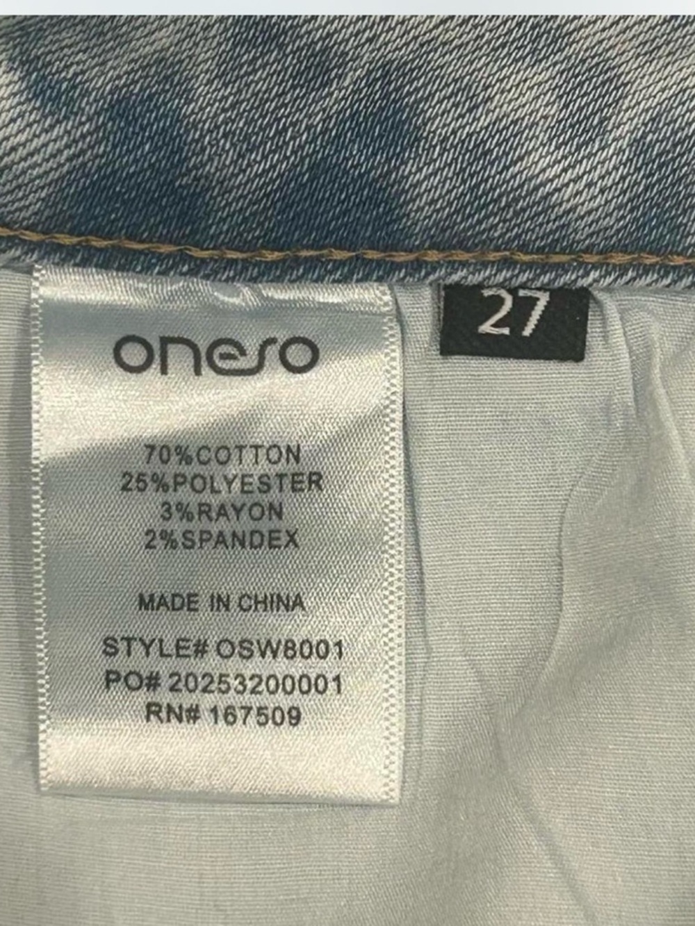 Light Wash Straight Women’s Jeans - - Picture 3 of 3